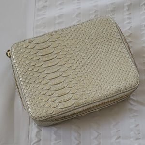 Stella & Dot Travel Jewelry case